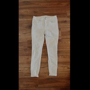 *sold* White Jeans